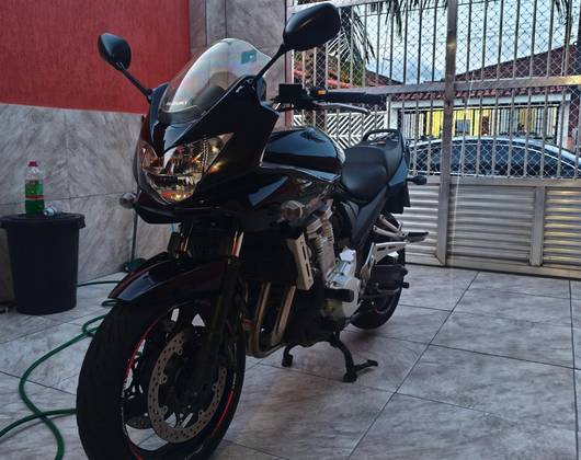 SUZUKI BANDIT 1250S SUZUKI BANDIT 1250S